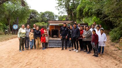 El momento en el que equipo de especialistas recibió a las tortugas yabotí en el Parque Nacional El Impenetrable