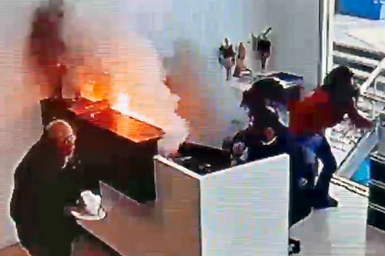 Atentado contra Nicolás Pino: así fue la explosión del paquete en las oficinas de La Rural