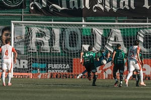 Independiente falló un penal, le anularon un gol por VAR y sigue sin poder ganar en el campeonato