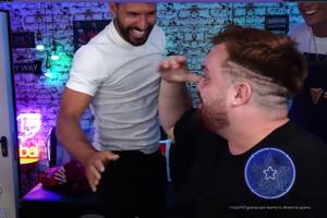 El momento en que el Kun sorprende a Ibai Llanos