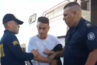 El “papá” de la temible banda del Millón ya está en la cárcel con sus hijos y sin poder usar teléfono celular