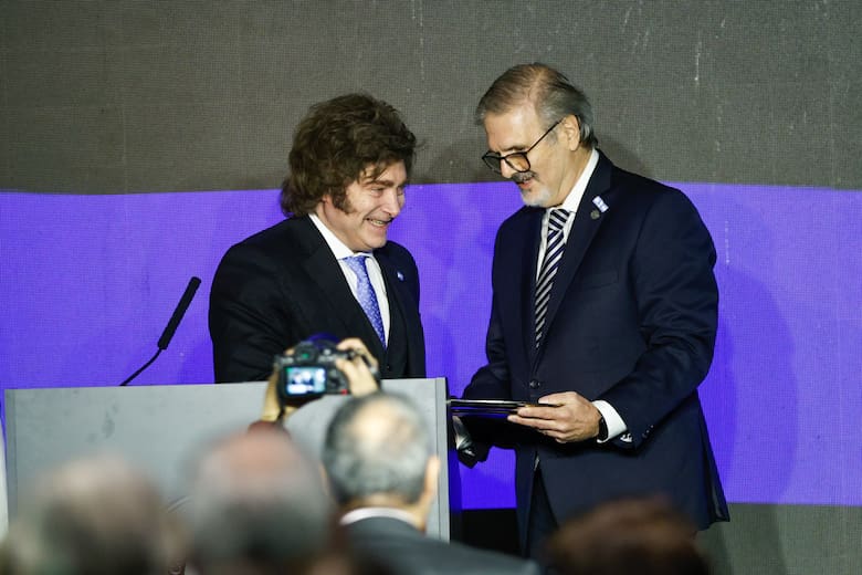 El Gobierno acelera la baja de retenciones y traza un nuevo horizonte para el agro y la industria