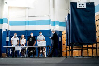 El momento en que votó Piñera