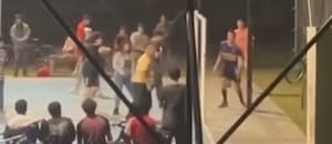 Una pelea se desató después de un partido de fútbol infantil y un padre le disparó a otro