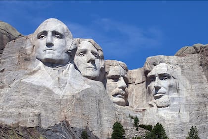 Una réplica del Monte Rushmore requerirá 253 mil millones de ladrillos Lego.
