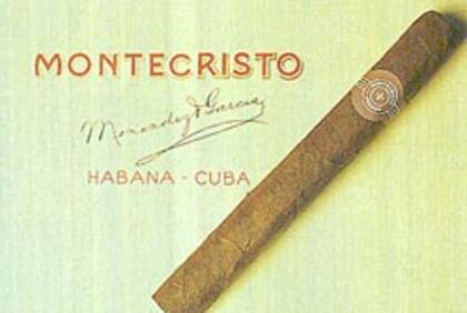 El Montecristo original es un cigarro cuyo nombre surgió por la novela El conde de Montecristo que escuchaban los trabajodres en la fábrica en la voz de uno de sus compañeros, conocido como el lector