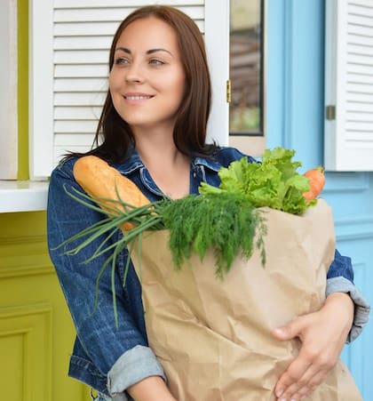 El monto que se deposita a los beneficiarios depende de ingresos familiares y otros factores (Web/AyudaSNAP)