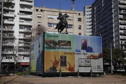 El Monumento a Giuseppe Garibaldi, en Plaza Italia, es restaurado por el gobierno porteño con patrocinio de Samsung