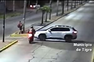 Manejaba drogado, cruzó en rojo y provocó un impacto feroz que dejó a un motociclista herido