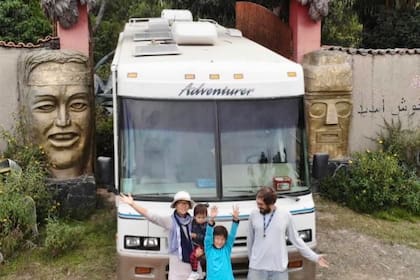 El motorhome con el que recorrieron América Latina y que tuvieron que abandonar en Panamá