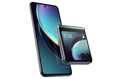 El Motorola Razr 40 Ultra tiene una pantalla interna de 6,9 pulgadas y una externa de 3,6 pulgadas