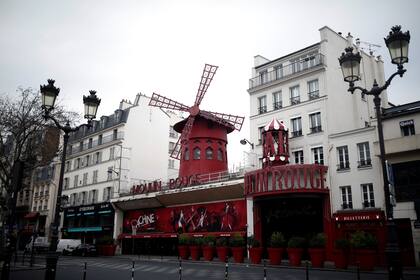 El Moulin Rouge cerrado, algo que hubiera sido una pesadilla para Tolouse Lautrec