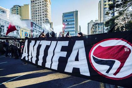 El movimiento Antifa tiene presencia en Estados Unidos y distintos países europeos