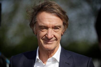 El multimillonario británico, Jim Ratcliffe, fundador de la compañía INEOS Chemicals, le comunicó a Ferguson la determinación. (AP Foto/Matt Dunham, Archivo)