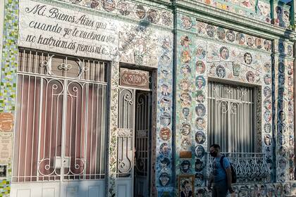 El mural de la fachada del taller de Satz fue declarado sitio de interés cultural