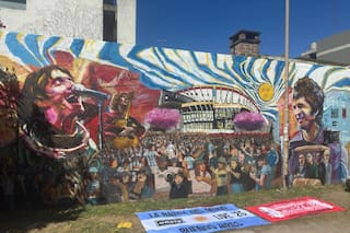 Quiénes son los encargados del imponente mural de los Gallagher inaugurado en Núñez