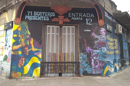 El mural que se inauguró hace un año, a metros de la Bombonera