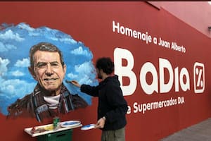 El emotivo homenaje a Badía que comenzó como un juego y se convirtió en un mural