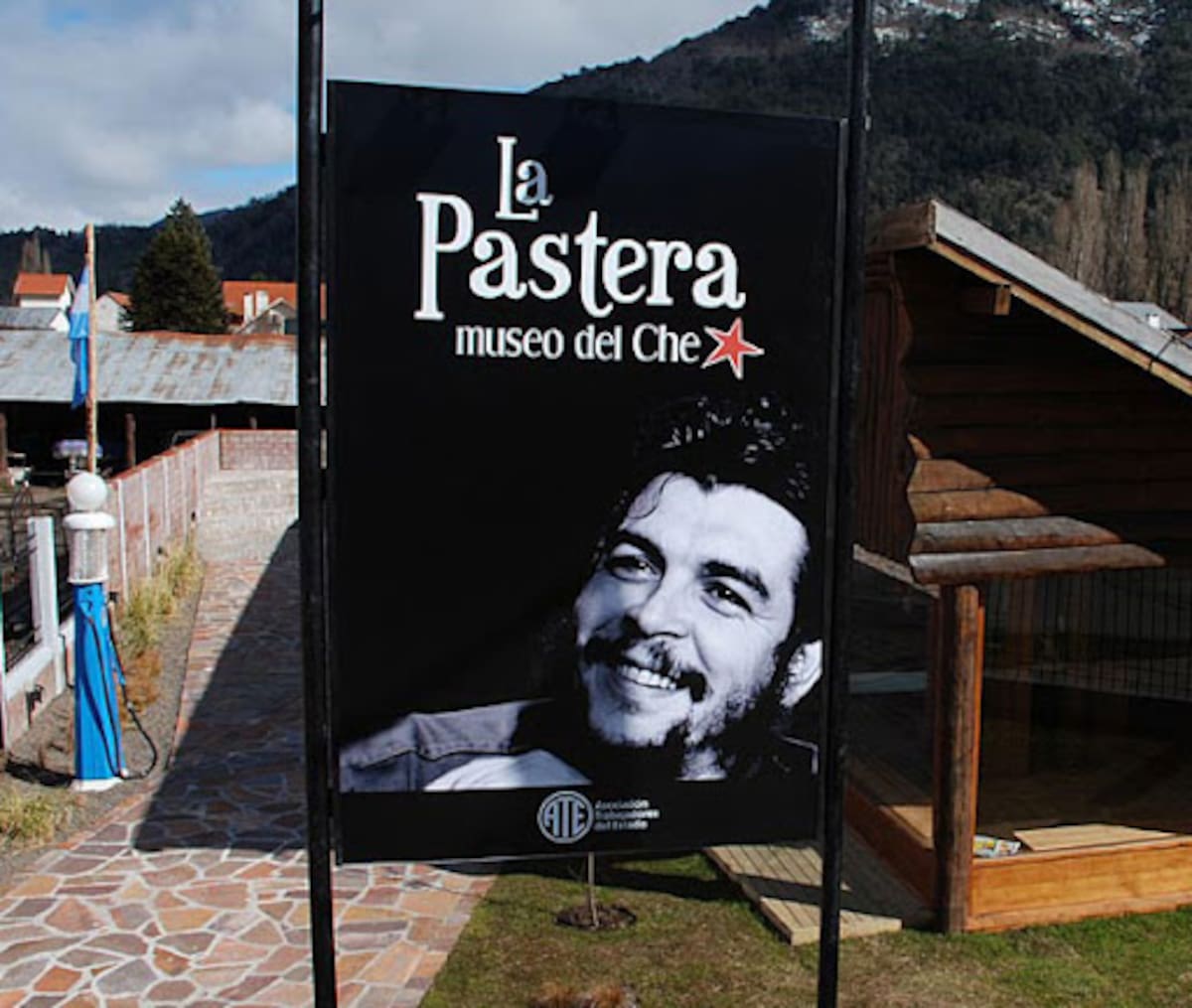 El Gobierno cierra un museo del Che Guevara en el Parque Nacional Lanín - LA NACION