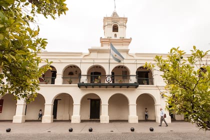 El Museo Histórico del Norte queda en el centro de Salta capital, donde funcionaba el Cabildo.