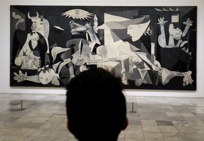 El museo Reina Sofía recibió préstamos de 30 instituciones