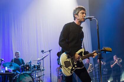 El músico británico, anoche, en el Luna Park