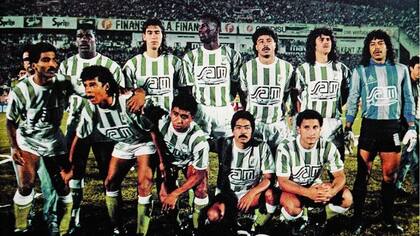 El Nacional campeón de la Copa Libertadores de 1989, lleno de figuras colombianas: René Higuita, Leonel Álvarez, Andrés Escobar, Luis Carlos Perea, Albeiro Usuriaga y John Jairo Tréllez se destacaban en la cancha, con ayudas indebidas.