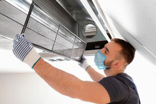El nano recubrimiento puede aplicarse en los sistemas de aire acondicionado, filtros y ductos de ventilación, cuya falta de mantenimiento tradicionalmente los hace reservorio de infecciones respiratorias