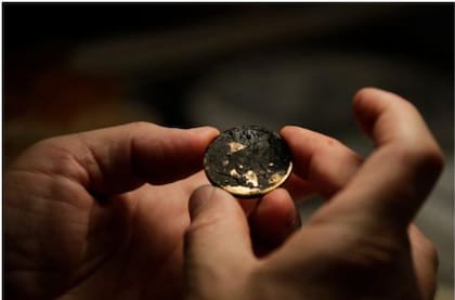 El naufragio transportaba monedas de oro (Foto: X)