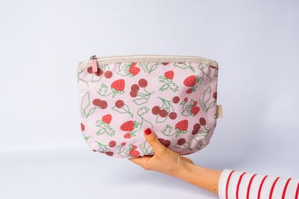 El necessaire, ese infaltable en la cartera para llevar maquillajes, kit de primeros auxilios y esos ítems salvadores.