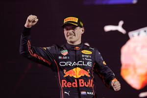 Gran Premio de Jeddah: Max Verstappen se quedó con la victoria en una batalla brutal con Charles Leclerc