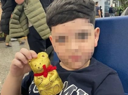 El nene sufrió golpes en el impacto que le provocaron hemorragia abdominal y una lesión en el hígado