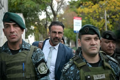 El neurocirujano Leopoldo Luque, uno de los acusados