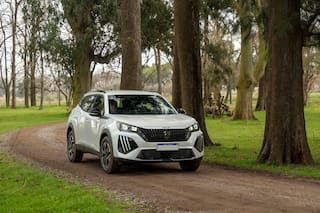 Cómo anda y qué ofrece el nuevo Peugeot 2008