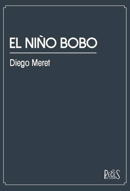 El niño bobo más de una vez nos va a dejar la mueca de la risa, por sus momentos ridículos o deliberadamente naíf, por la complicidad que puede surgir con la propia memoria emotiva de ciertas infancias que transitaron los 80-90 o compartieron un paisaje suburbano, aunque la novela no se reduzca a es