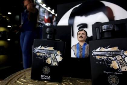 El nombre de "El Chapo" fue incluso registrado como marca por una de sus hijas para producir tequilas, joyas y otros artículos y como modo de atraer la atención de cierto público