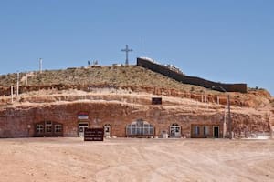 El nombre de esta ciudad deriva del término aborigen Kupa- Piti, agujero del hombre blanco