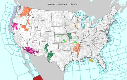 El noroeste y suroeste de EE.UU. enfrentan temperaturas peligrosas, con máximas de hasta 110 °F (43,3 °C) en Arizona y Nevada, y cercanas a 100 °F (37,7 °C) en Oregón y Washington