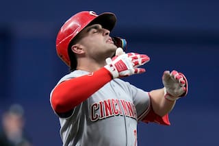 El novato Sal Stewart pega su octavo jonrón y los Rojos vencen 6-1 a Rays para cuarta victoria seguida