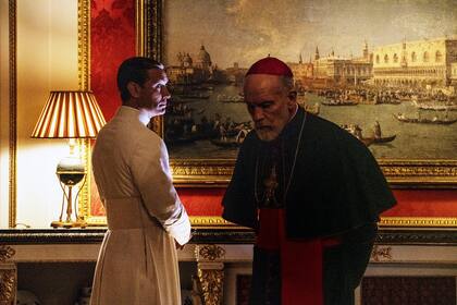 Sorrentino ya imagina una tercera temporada "fuera del Vaticano", revela Cámara