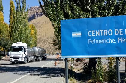 El nuevo "corredor bioceánico" para el transporte pesado entre nuestro país y Chile