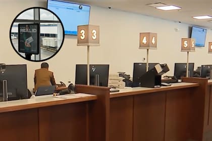 El nuevo centro está ubicado en la ciudad de Aurora, al oeste de Chicago. Fue elegido específicamente por su crecimiento poblacional y la demanda insatisfecha de servicios del DMV