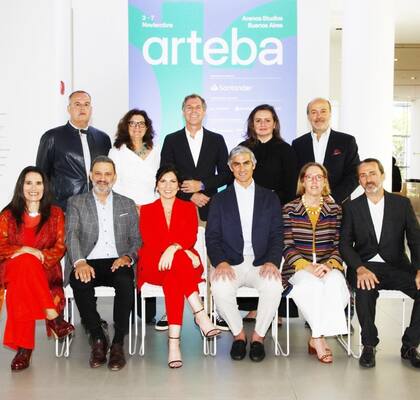 El nuevo Consejo de Administración de arteba, durante el lanzamiento de la feria en el Malba