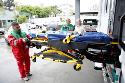 Ha dos ambulancias equipadas para atender la alta complejidad pediátrica desde los dos hospitales de niños porteños, el Gutiérrez y el Elizalde
