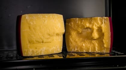 El nuevo espacio incluye una cava de quesos madurados.