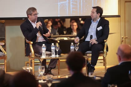 “El nuevo esquema cambiario está diseñado para que el tipo de cambio esté más cerca del piso que del techo", dijo Federico Furiase, director del Banco Central y asesor del ministro de Economía, en diálogo con el economista Federico Filippini en el evento de Adcap y DLA Piper