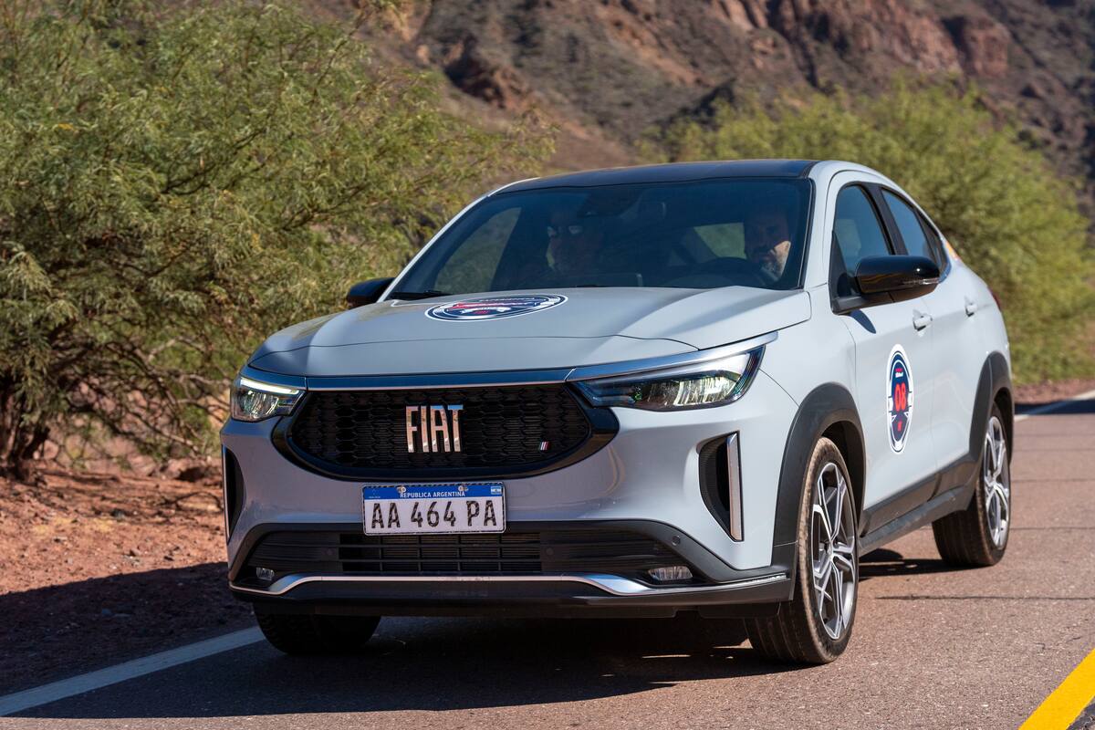 Primer contacto con el Fiat Fastback: qué ofrece el nuevo SUV de diseño ...