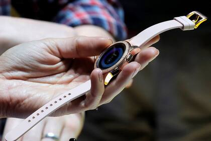 El nuevo Gallaxy Watch es resistente al agua y al polvo (certificado como IP68 y sumergible 5 ATM)