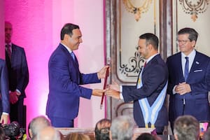 Juan Pablo Valdés juró como gobernador de Corrientes y sucederá a su hermano Gustavo