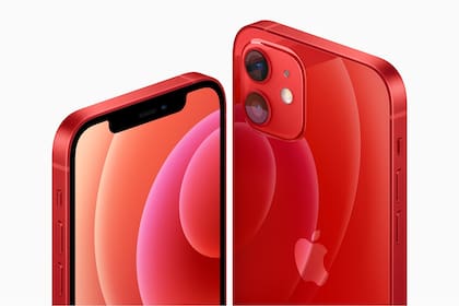 El iPhone mini es el modelo de entrada, con un precio desde 729 dólares